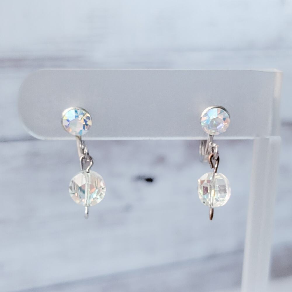 Vintage Screw On Earrings Clear/Iridescent Dangle